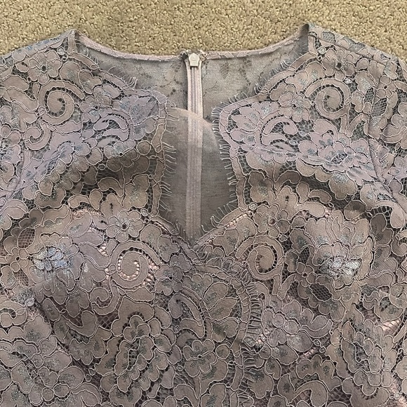 JS Collections Lavender Lace Dress. Size 4. - Picture 4 of 9